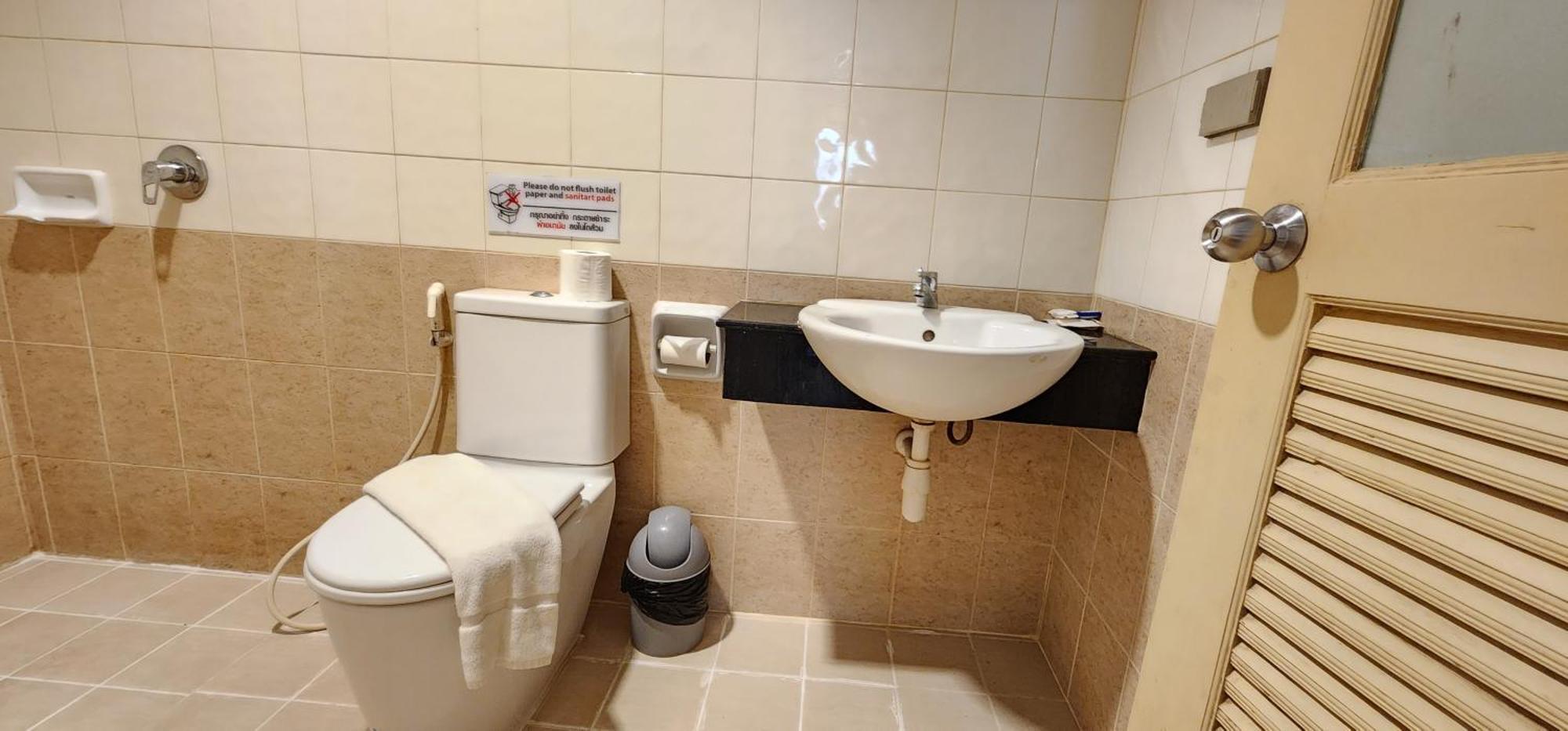 Eden Park Hotel Patong Eksteriør billede