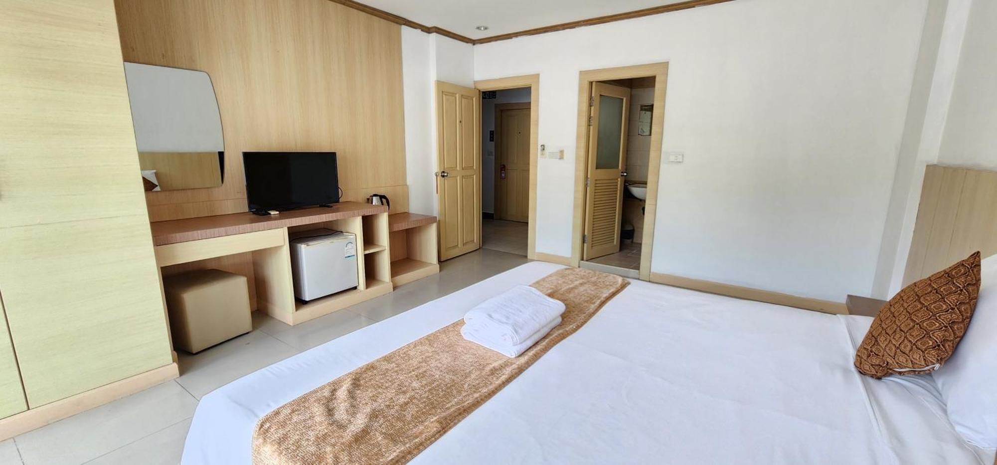 Eden Park Hotel Patong Eksteriør billede